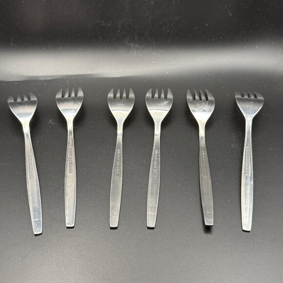 Northland Stainless Korea Flatware 6 Salad Forks Rendezvous Pattern 6.75 Inch - Picture 2 of 4